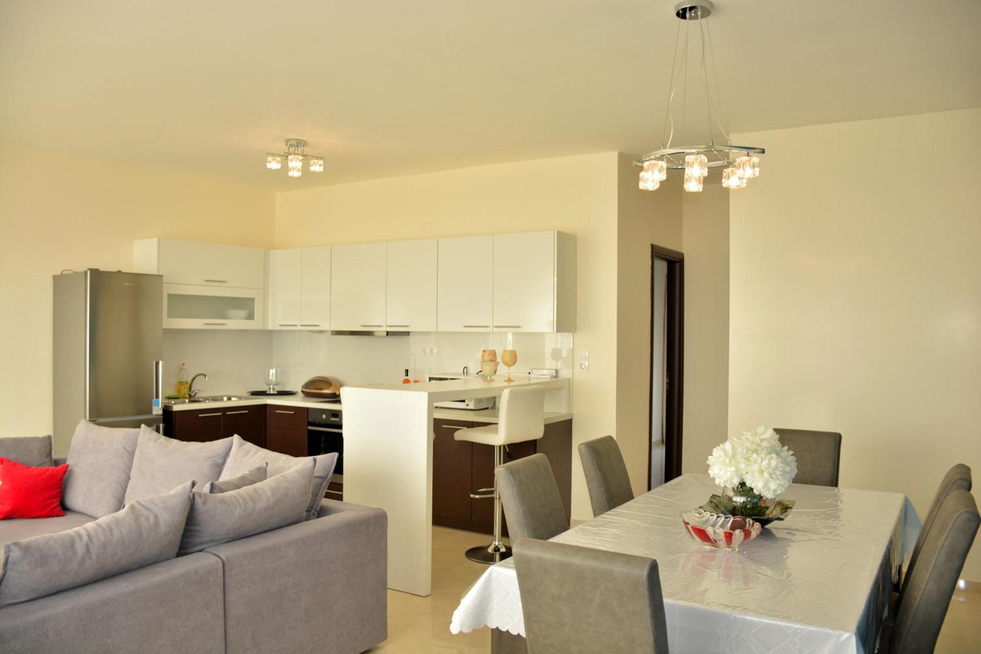 Luxury Suites In Stavromenos חדר תמונה